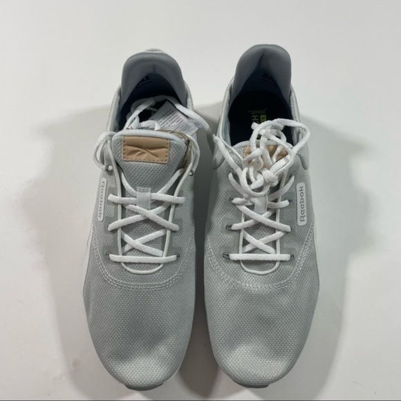 New Sample Mens Reebok Daily Fit Shoes Grey Sneakers - Picture 2 of 7
